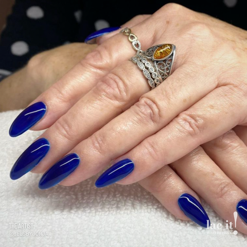 en Vogue Lac It! Catwalk navy blue jelly UV/LED gel nail polish for professional nails and extensions on almond manicure