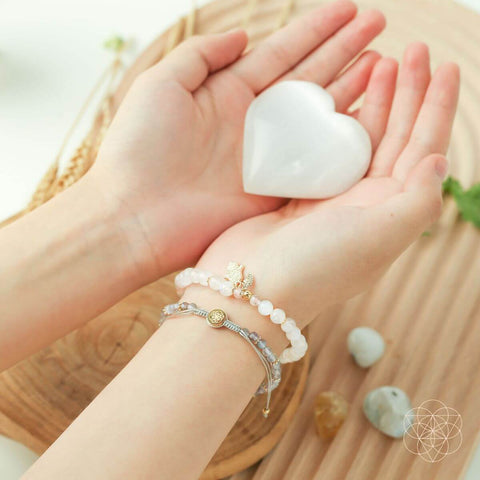Conscious Items Golden Hand of Fortune Bracelets of Wealth - DK BEAUTY