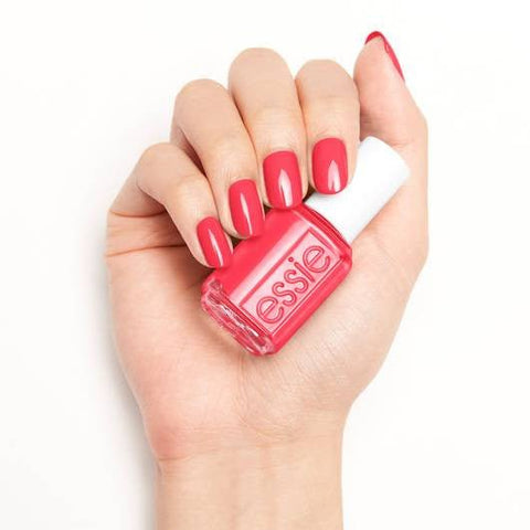essie cute as a button - DK BEAUTY