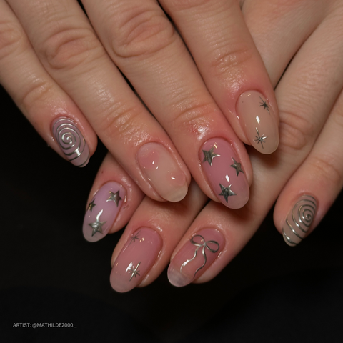 en Vogue Lac it! truth translucent bubblegum pink jelly UV/LED gel polish for professional nails and extensions shown on oval nail manicure