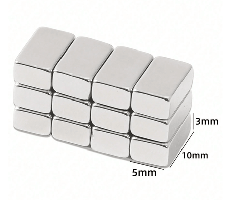 Crocodile Print Magnets - DK BEAUTY