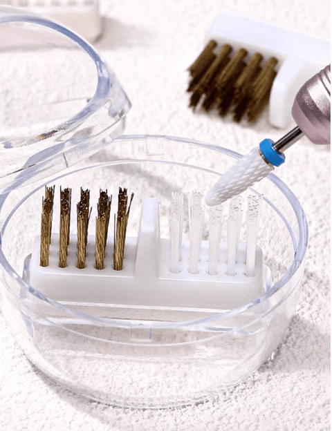 Bit Cleaner w/Holder - DK BEAUTY