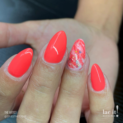 en Vogue Lac It! Teeny Bikini vibrant, neon coral crème UV/LED gel nail polish for professional nails and extensions on manicured nails
