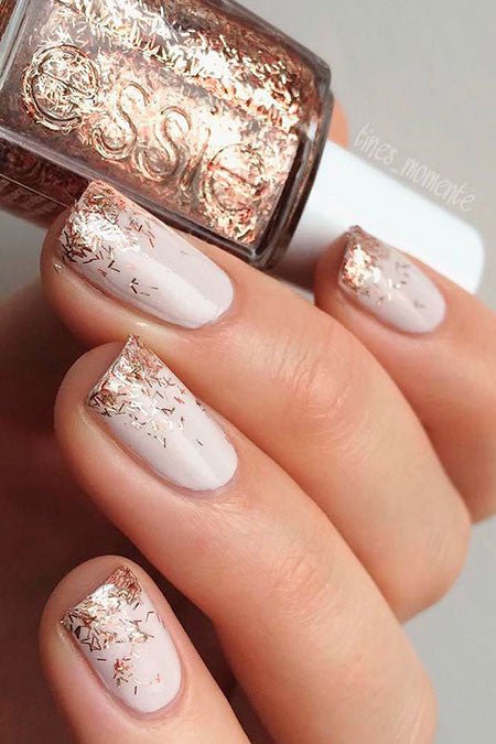 Essie Tassel Shaker Luxe Effects - DK BEAUTY