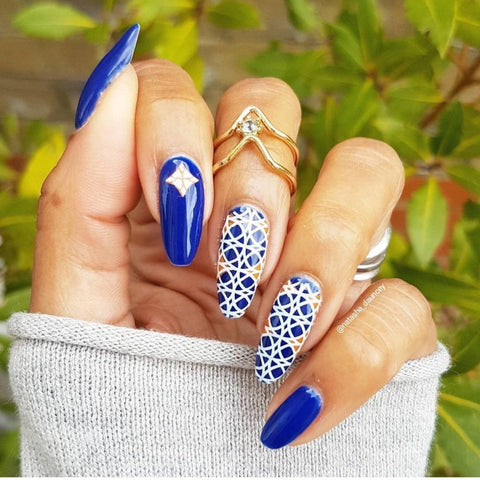 CJS Geo - Licious Stamping Plate - DK BEAUTY
