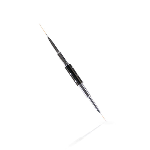 en Vogue 2-in-1 Striping Brush for professional nail sculpting, manicures and extensions