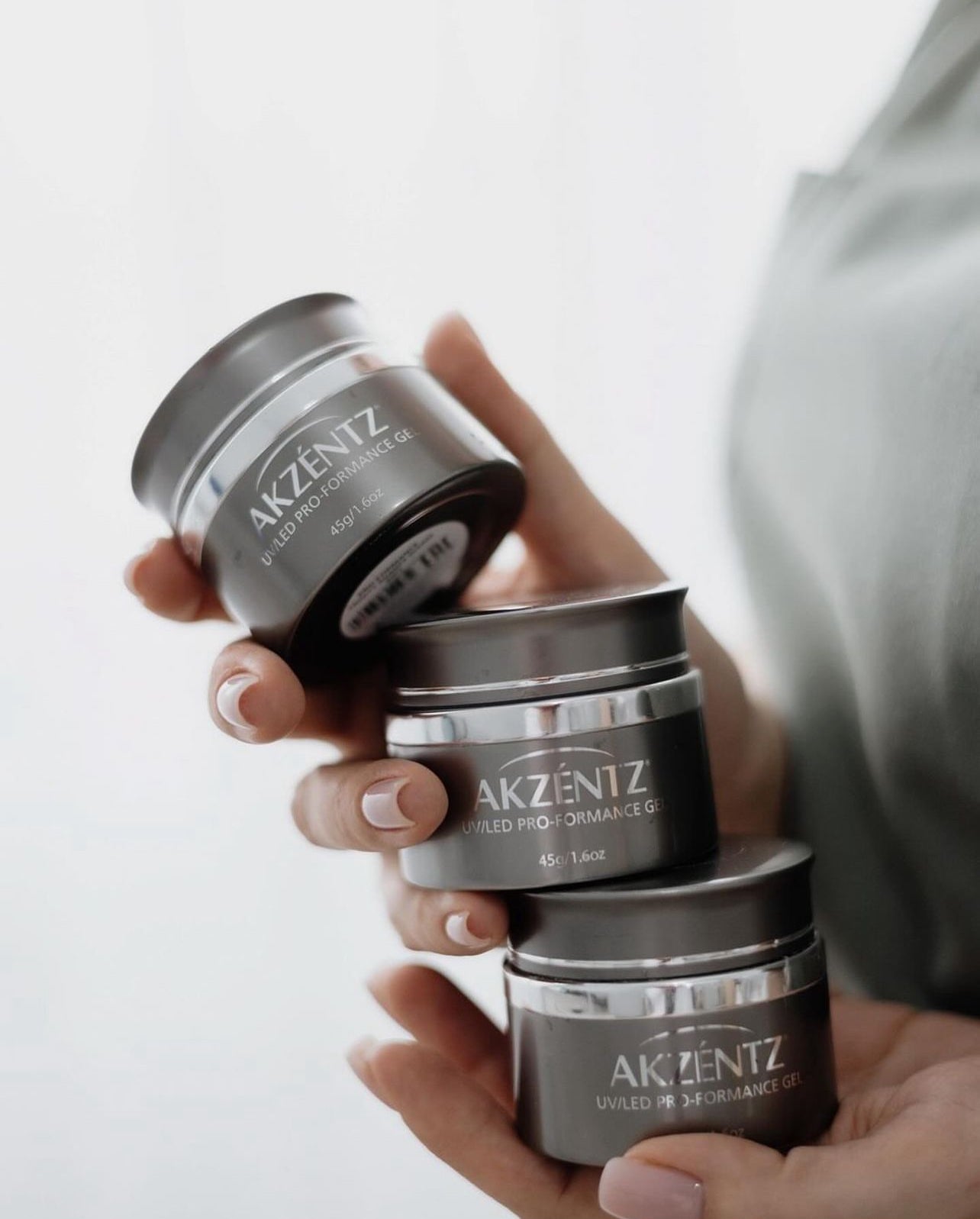 Akzentz PROFORMANCE Certification Class - DK BEAUTY