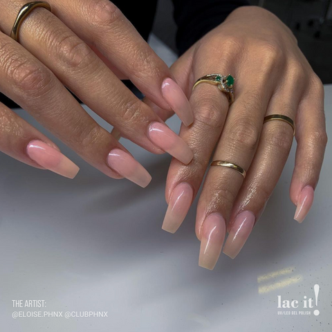 en Vogue Lac It! In the bluff rosy chestnut brown crème UV/LED gel nail polish for professional nails and extensions on coffin shaped manicure