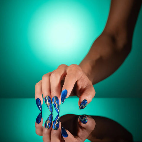 Light Elegance P+ Delirium Cat Eye Gel Polish