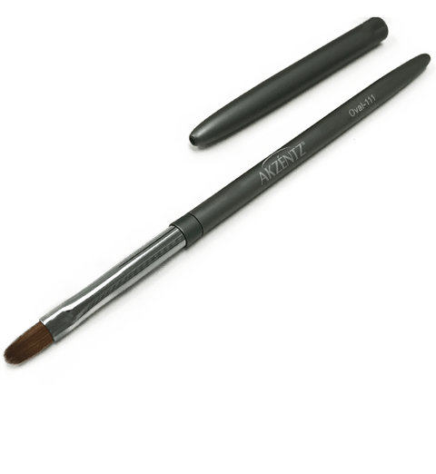 Akzentz© Luxury Oval Gel Brush 111 - DK BEAUTY
