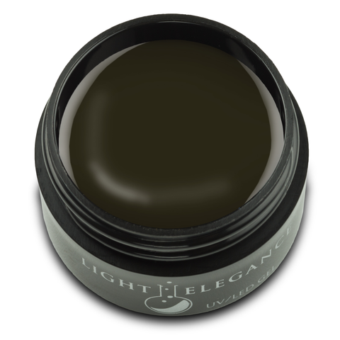 A rich, dark-cream, olive green. This color is a muddy olive with a black undertone, rich with sophistication and ideal for accenting your chic styles.
Pack Your Passport, UV/LED Color Gel, 17 ml

Coverage: Opaque
Effect: Flat/Cream